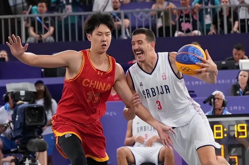 关于给力！中国三人男篮力克世界第1张宁独揽11分的信息
