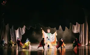 九游体育-中新电竞对话花缘：少年别知愁滋味的简单介绍