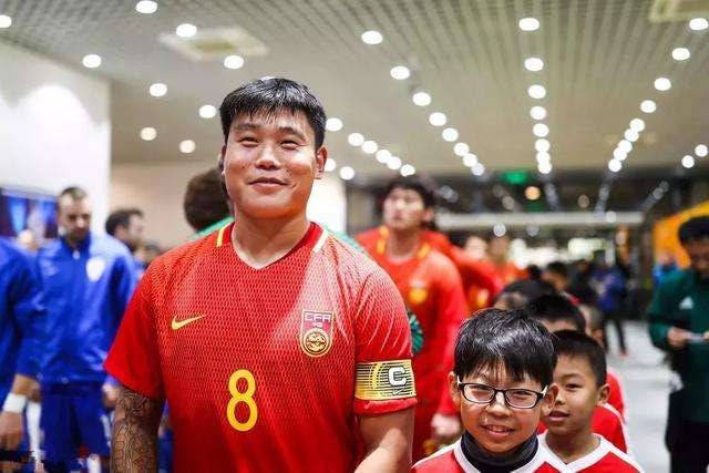 门兴大败，赛季前景令人担心