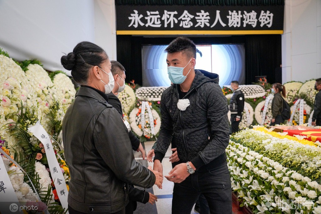 九游体育-体育界名宿授力新球队，指导后辈的简单介绍